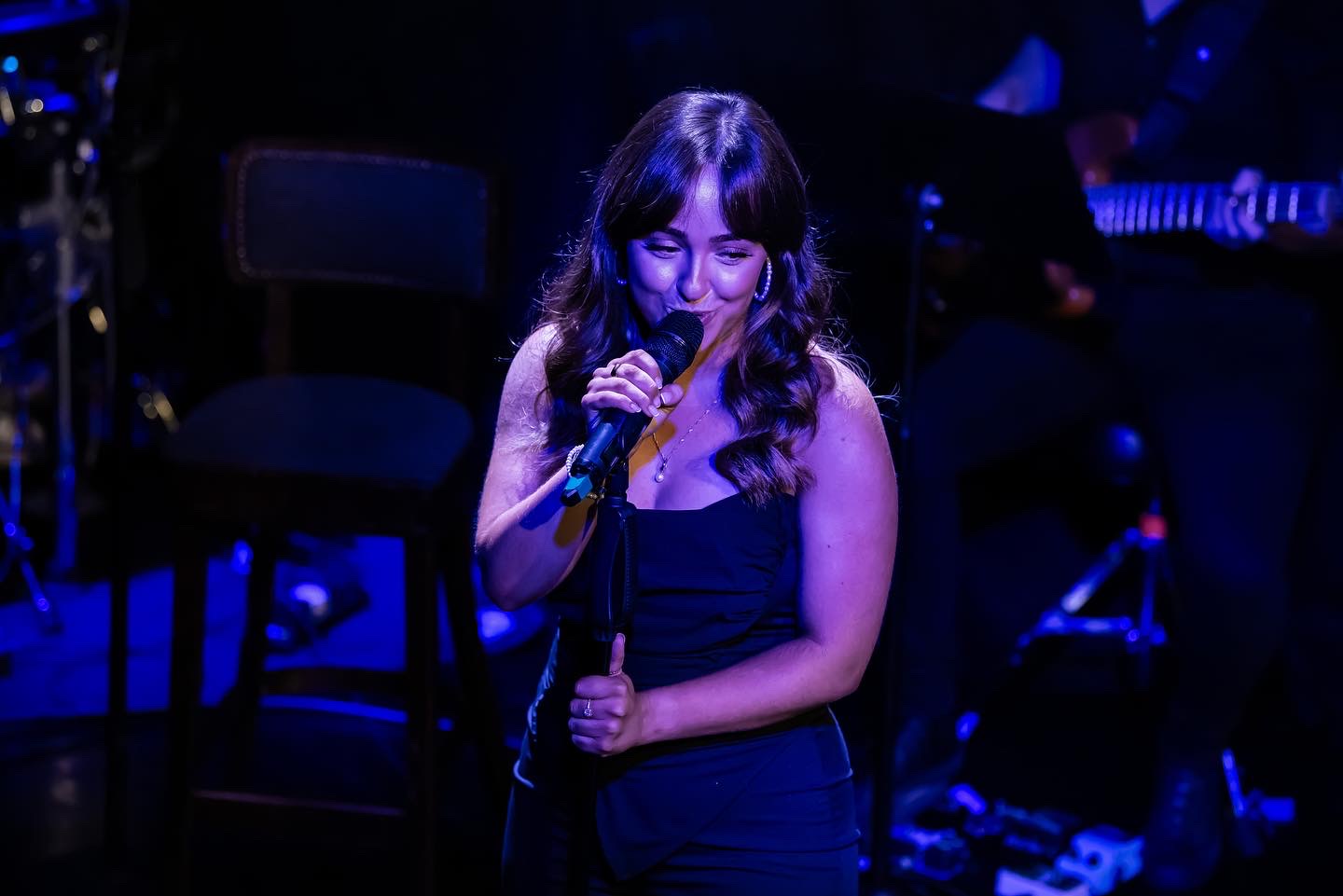 Rebecca Wickes - Live Performance